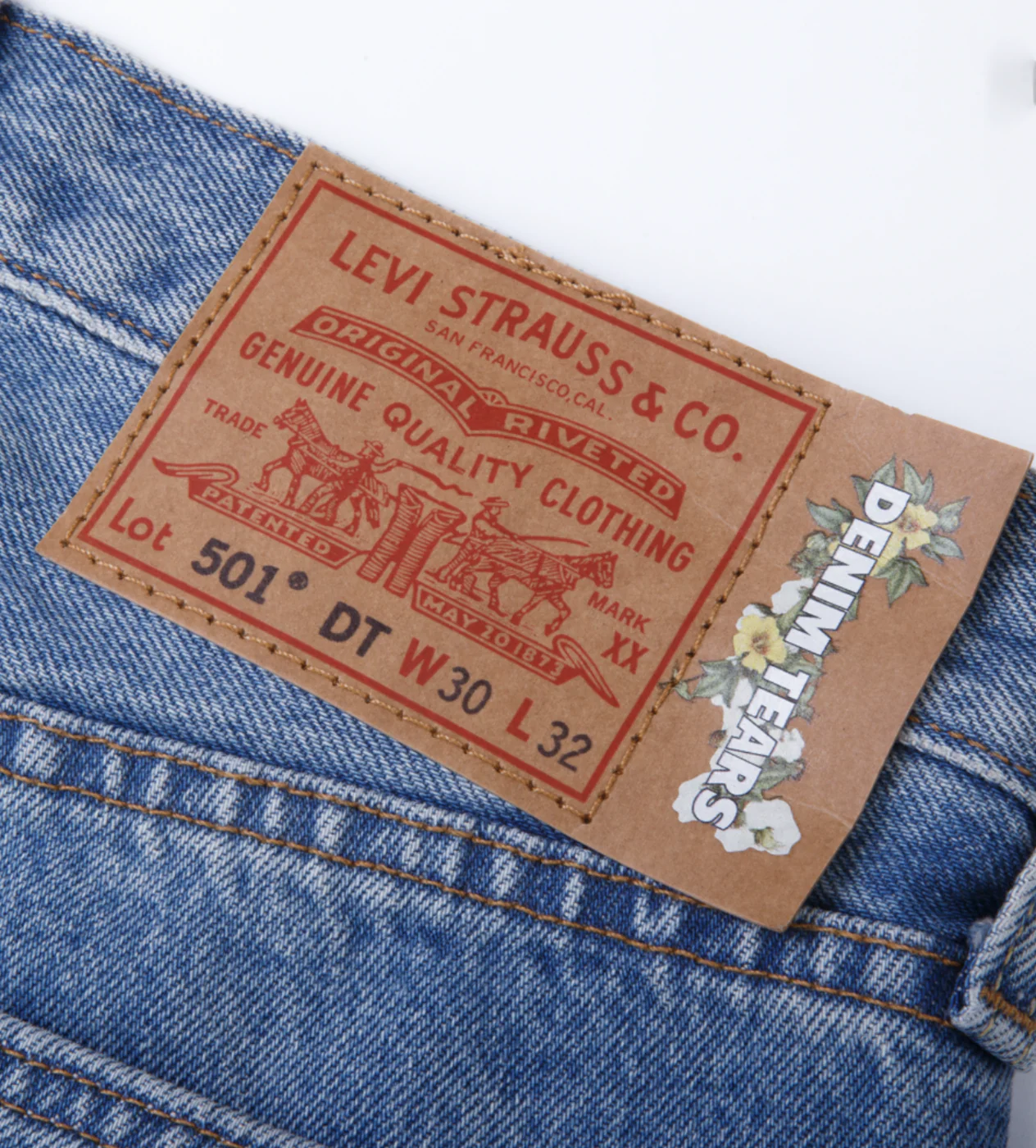 Denim Tears x Levi's Cotton Wreath Light Blue Wash - Image 3